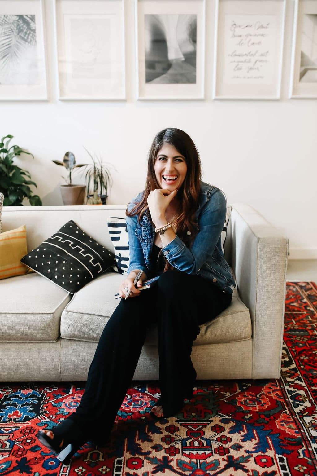 Be Still Be Connected